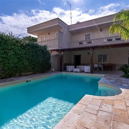 Villa Angelina In Puglia A Pochi Passi Dal Mare Pulsano